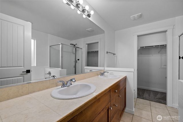 18530 97th Avenue Ct E, Puyallup, WA 98375