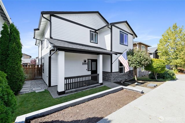 18530 97th Avenue Ct E, Puyallup, WA 98375