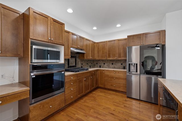 18530 97th Avenue Ct E, Puyallup, WA 98375
