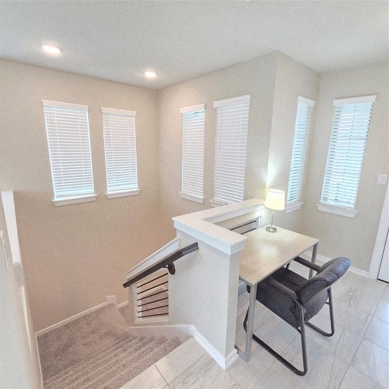 Image 26 of property listing at 23939 Oriole Valley Trail, Katy, TX 77493