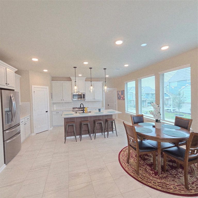 Image 9 of property listing at 23939 Oriole Valley Trail, Katy, TX 77493