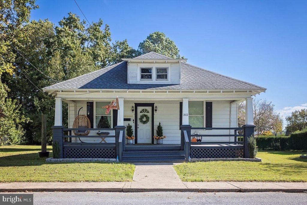 312 CHARLES ST, Hurlock, MD 21643
