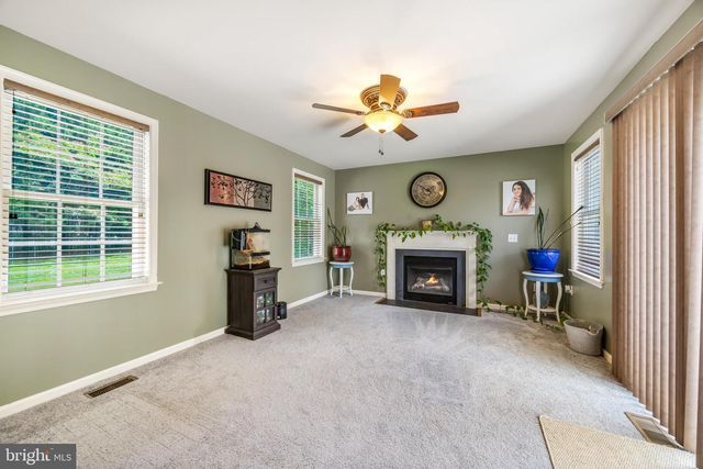 465 SPOTTED TAVERN RD, Fredericksburg, VA 22406
