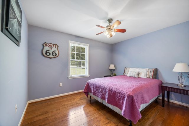 465 SPOTTED TAVERN RD, Fredericksburg, VA 22406