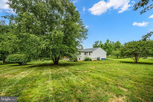 465 SPOTTED TAVERN RD, Fredericksburg, VA 22406