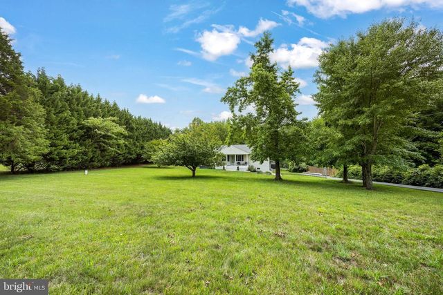465 SPOTTED TAVERN RD, Fredericksburg, VA 22406