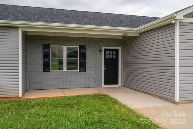 1540 Null Road, Lincolnton, NC 28092