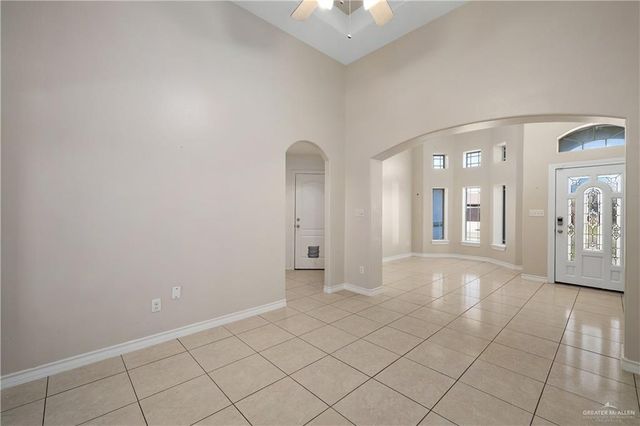 116 Santa Elena Lane, Rio Grande City, TX 78582