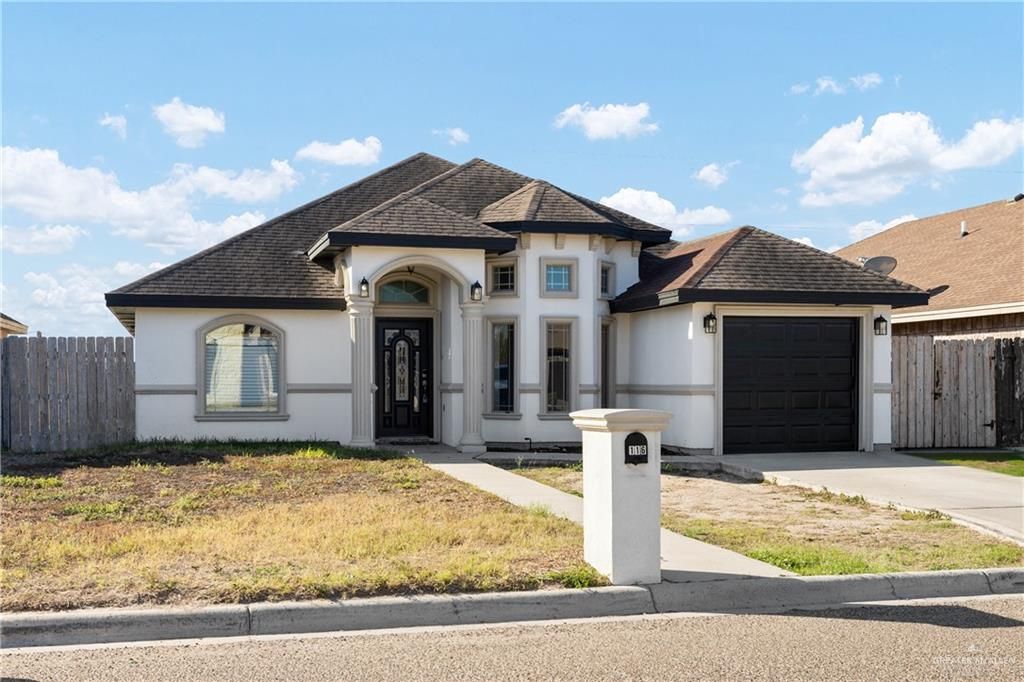 116 Santa Elena Lane, Rio Grande City, TX 78582