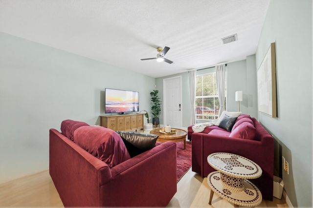 232 SW 14th Avenue, Fort Lauderdale, FL 33312