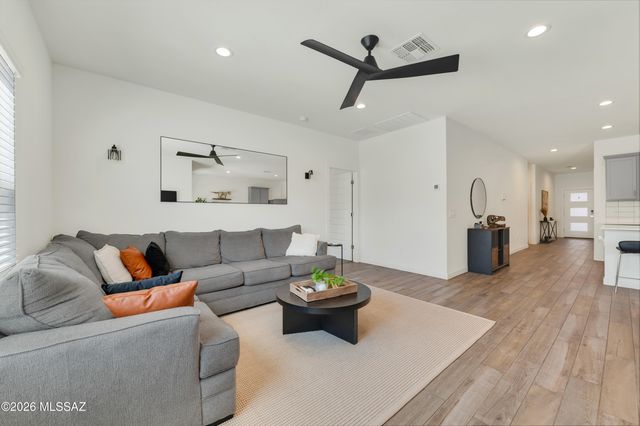 12834 E Russo Drive, Vail, AZ 85641