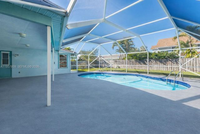 1128 W Rainwood Cir W, Palm Beach Gardens, FL 33410