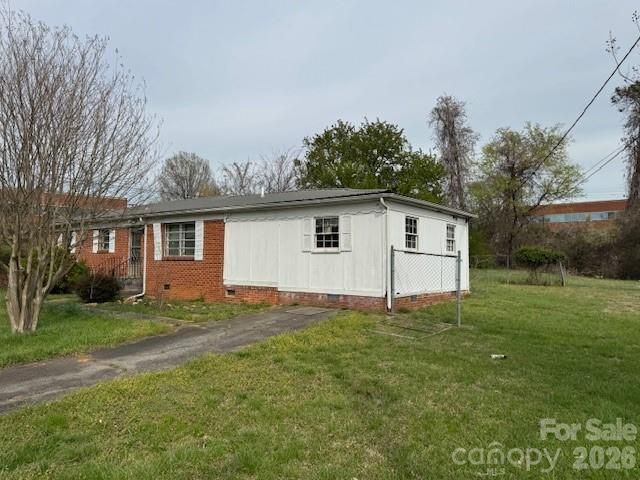 408 Clark Boulevard, Charlotte, NC 28262