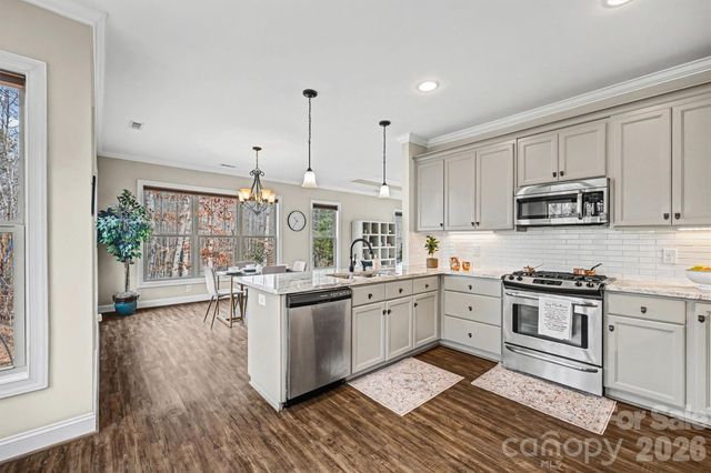 7718 Farmbrook Drive, Waxhaw, NC 28173