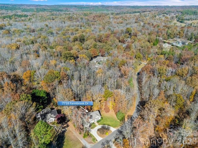 7718 Farmbrook Drive, Waxhaw, NC 28173