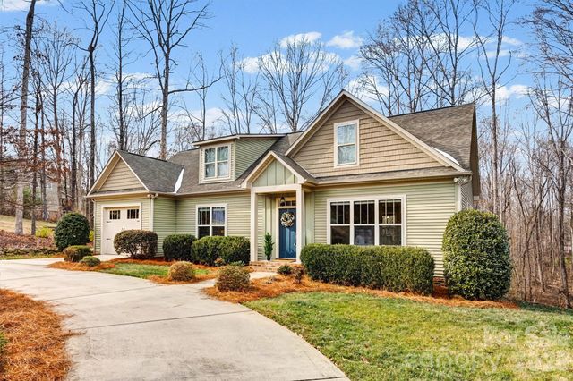 7718 Farmbrook Drive, Waxhaw, NC 28173