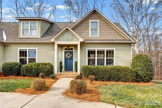 7718 Farmbrook Drive, Waxhaw, NC 28173