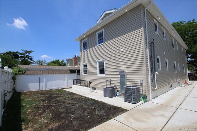18112 145th Avenue, Springfield Gardens, NY 11413