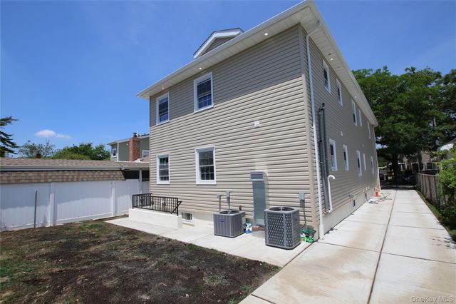 18112 145th Avenue, Springfield Gardens, NY 11413