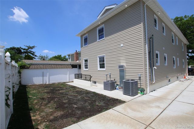 18112 145th Avenue, Springfield Gardens, NY 11413