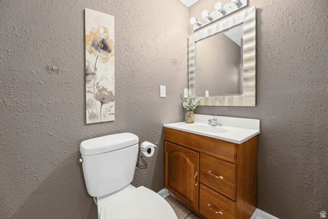 348 E 500 S, Clearfield, UT 84015