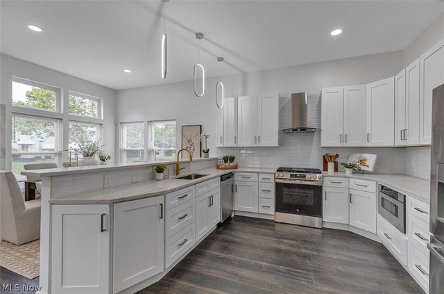 21206 Hansen Road, Maple Heights, OH 44137
