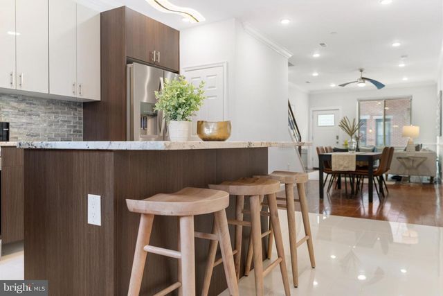 827 LELAND ST, Philadelphia, PA 19130