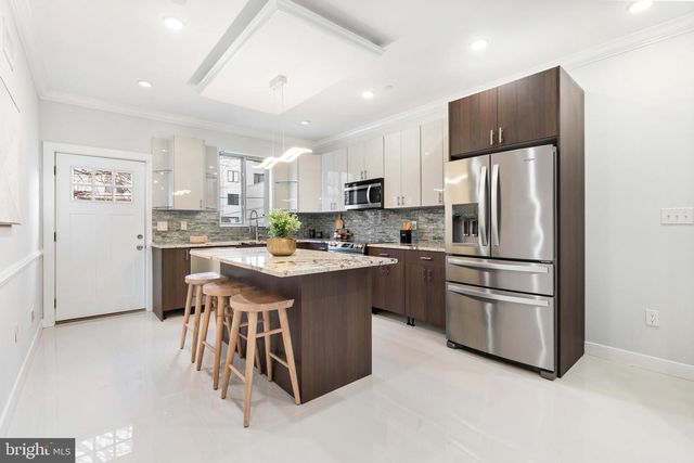 827 LELAND ST, Philadelphia, PA 19130