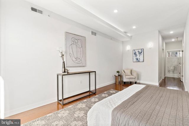 827 LELAND ST, Philadelphia, PA 19130