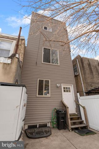 827 LELAND ST, Philadelphia, PA 19130