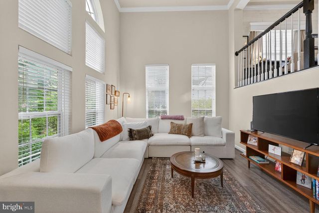 7202 LITTLE THAMES DR, Gainesville, VA 20155