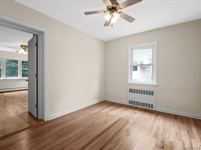 198 Canterbury, Lynbrook, NY 11563