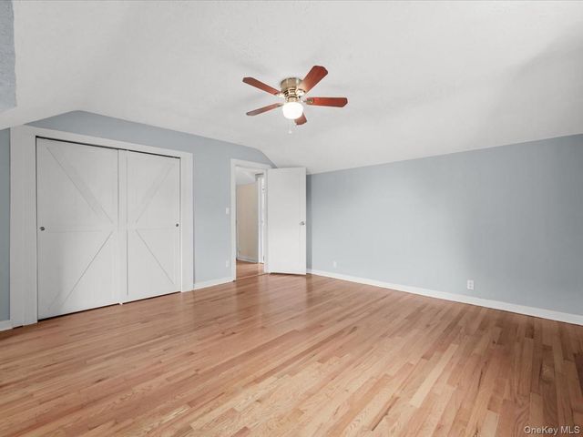198 Canterbury, Lynbrook, NY 11563