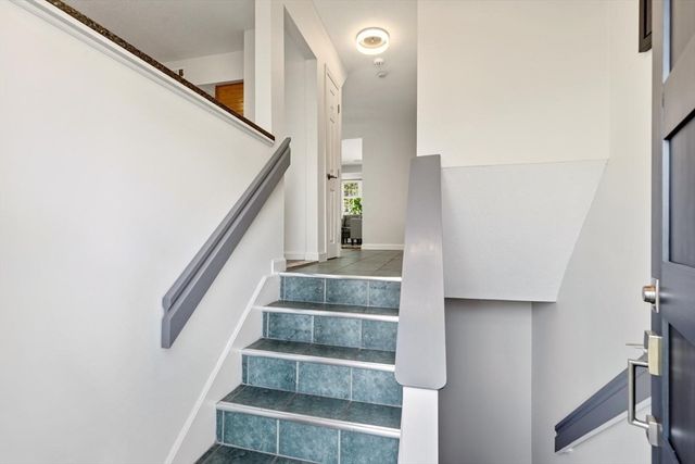 299 Lincoln St 299, Revere, MA 02151