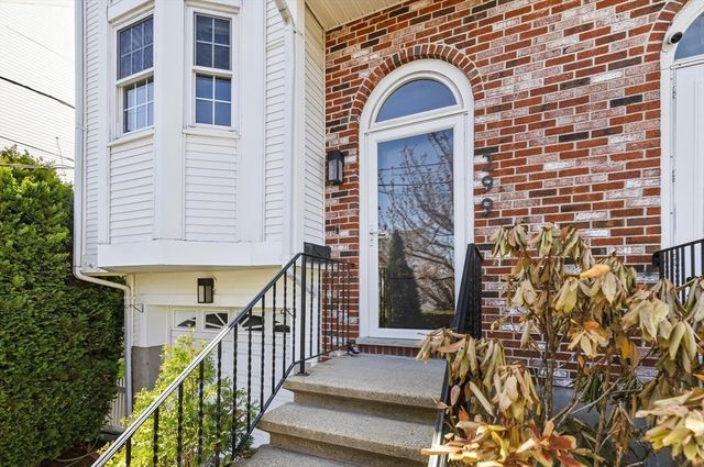 299 Lincoln St 299, Revere, MA 02151