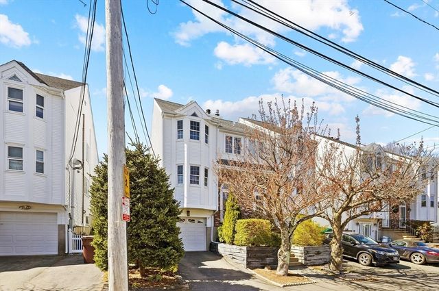 299 Lincoln St 299, Revere, MA 02151