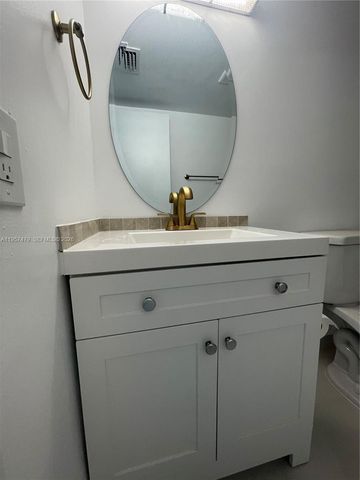 7483 SW 82nd St A101, Miami, FL 33143