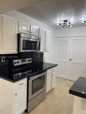 7483 SW 82nd St A101, Miami, FL 33143