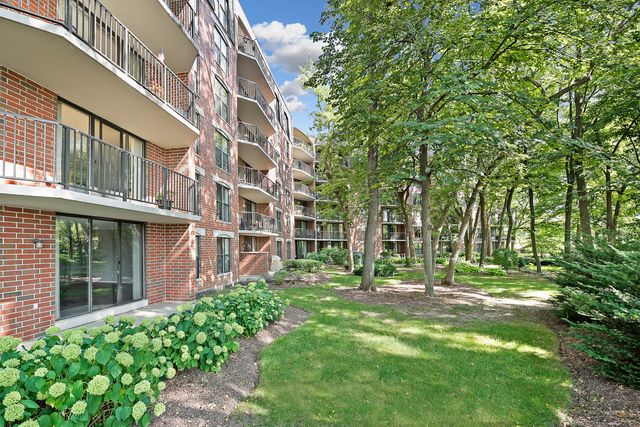 511 Aurora Avenue 516, Naperville, IL 60540