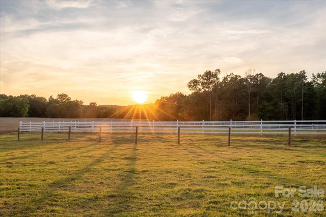 2206 Camden Road, Wingate, NC 28174