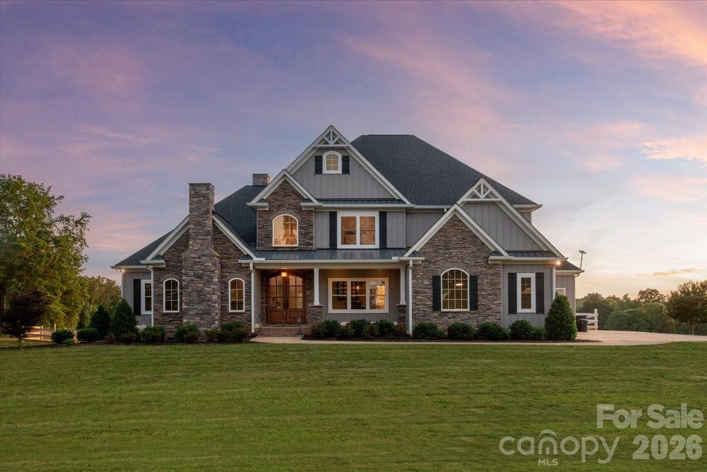 2206 Camden Road, Wingate, NC 28174