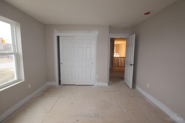 8 Glasgow Street, Springboro, OH 45066