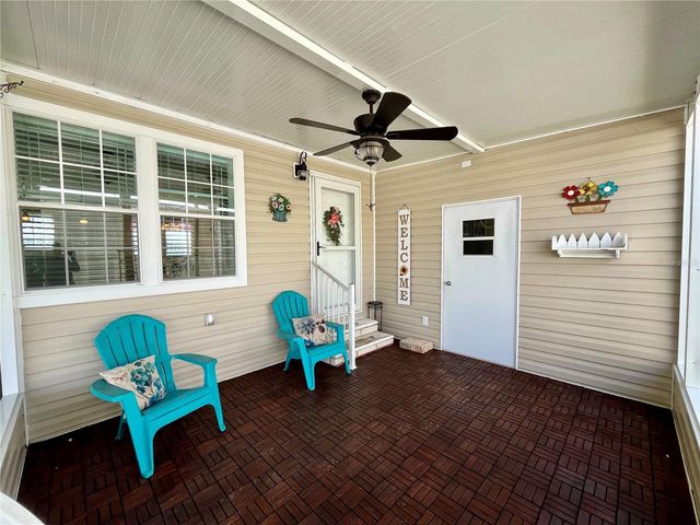 38055 WOODGATE, Zephyrhills, FL 33542