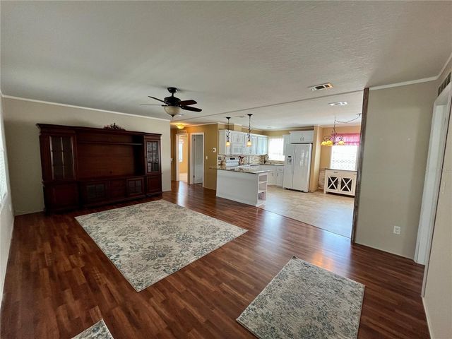 38055 WOODGATE, Zephyrhills, FL 33542
