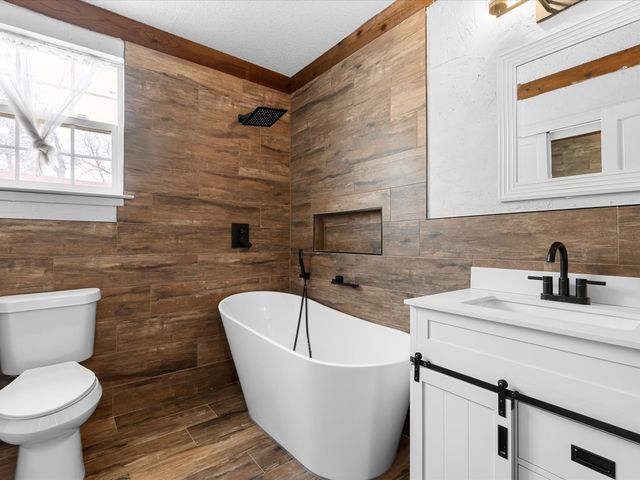 4915 T W King Road, Southlake, TX 76092