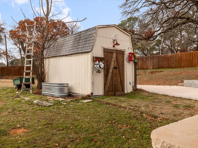 4915 T W King Road, Southlake, TX 76092