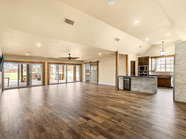 4915 T W King Road, Southlake, TX 76092