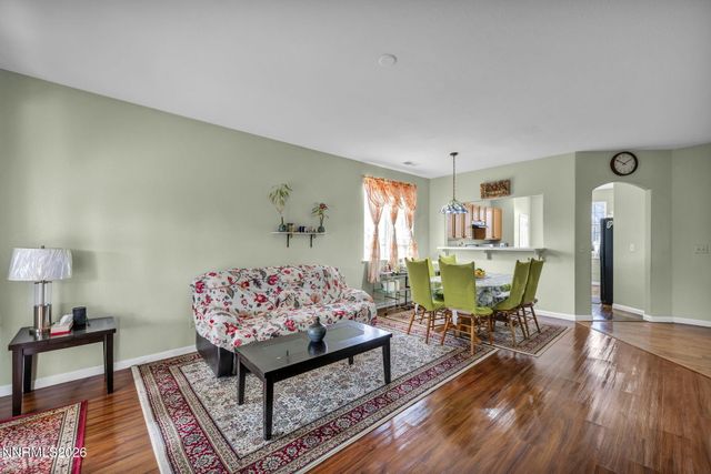 570 Sunrise Circle, Fernley, NV 89408