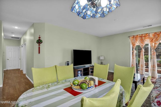 570 Sunrise Circle, Fernley, NV 89408