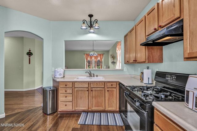570 Sunrise Circle, Fernley, NV 89408